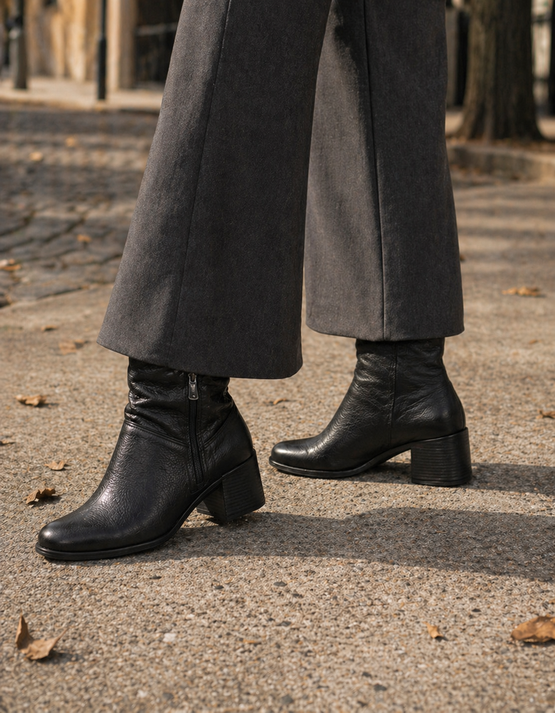 Bota Bottero Calce Fácil em Couro Legítimo com Zíper — Conforto e Estilo para o Dia a Dia