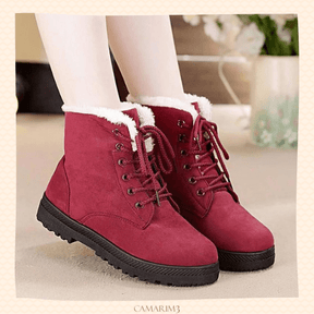 Bota tratorada feminina