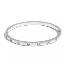 Pulseira Feminina com pedrinha de brilhante