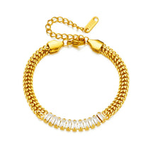 Pulseira com elos entrelaçados