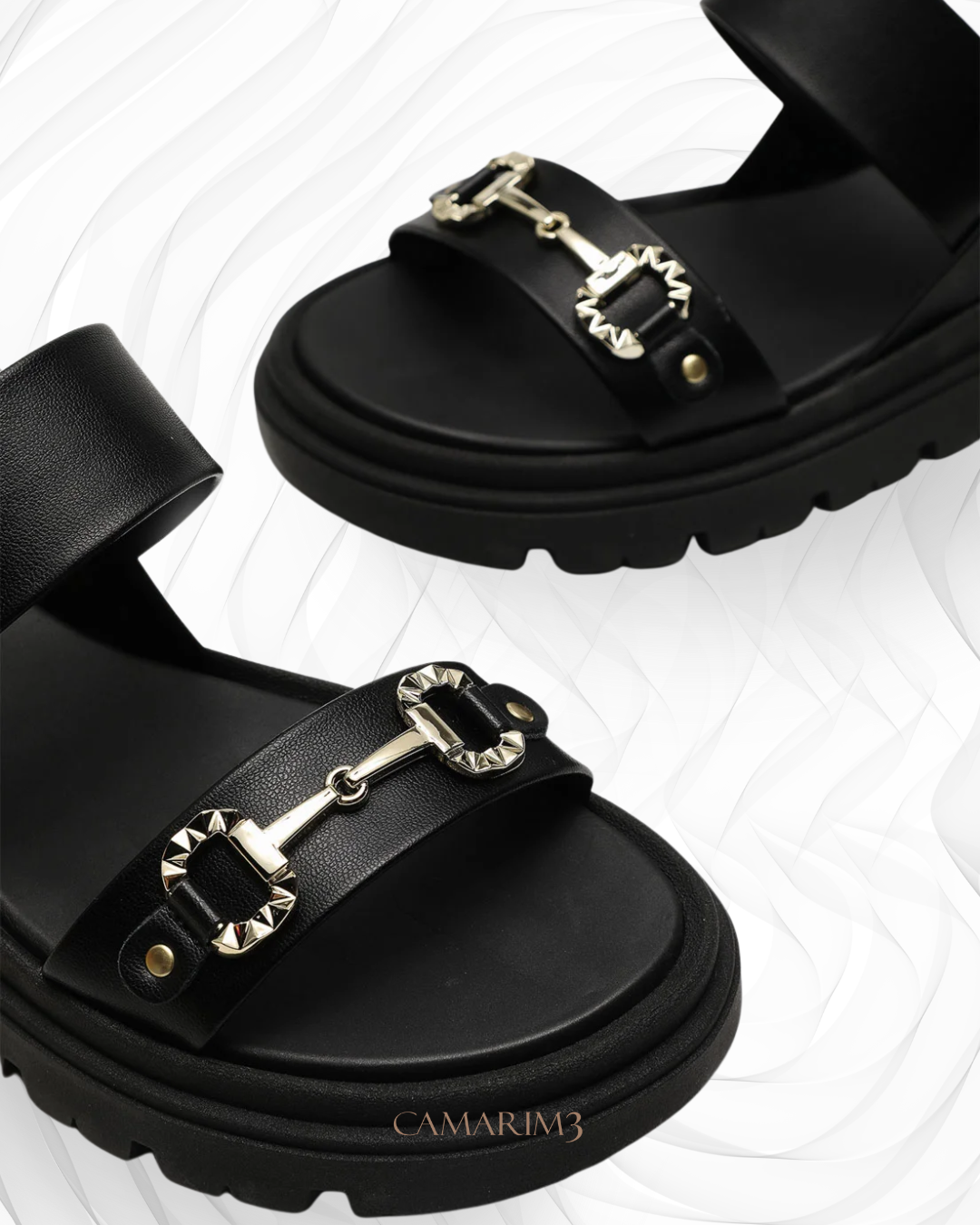 Sandália plataforma Feminina Moleca Flat Tratorada