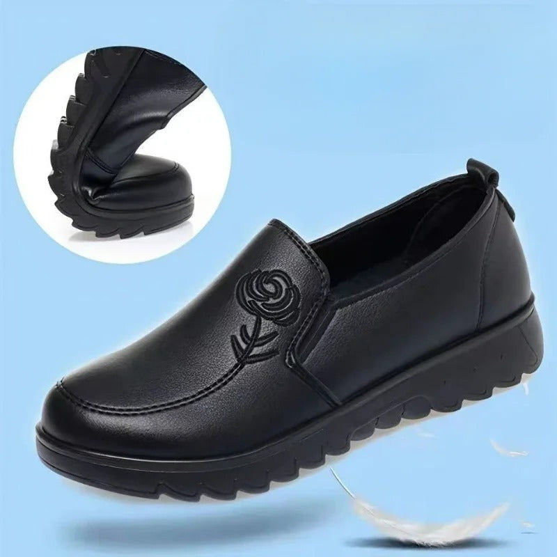 sapato mocassim feminino, mocassim feminino usaflex, mocassim feminino plus preto, mocassim feminino couro, mocassim feminino comfortflex, Mocassim Feminino, Mocassim de couro feminino,