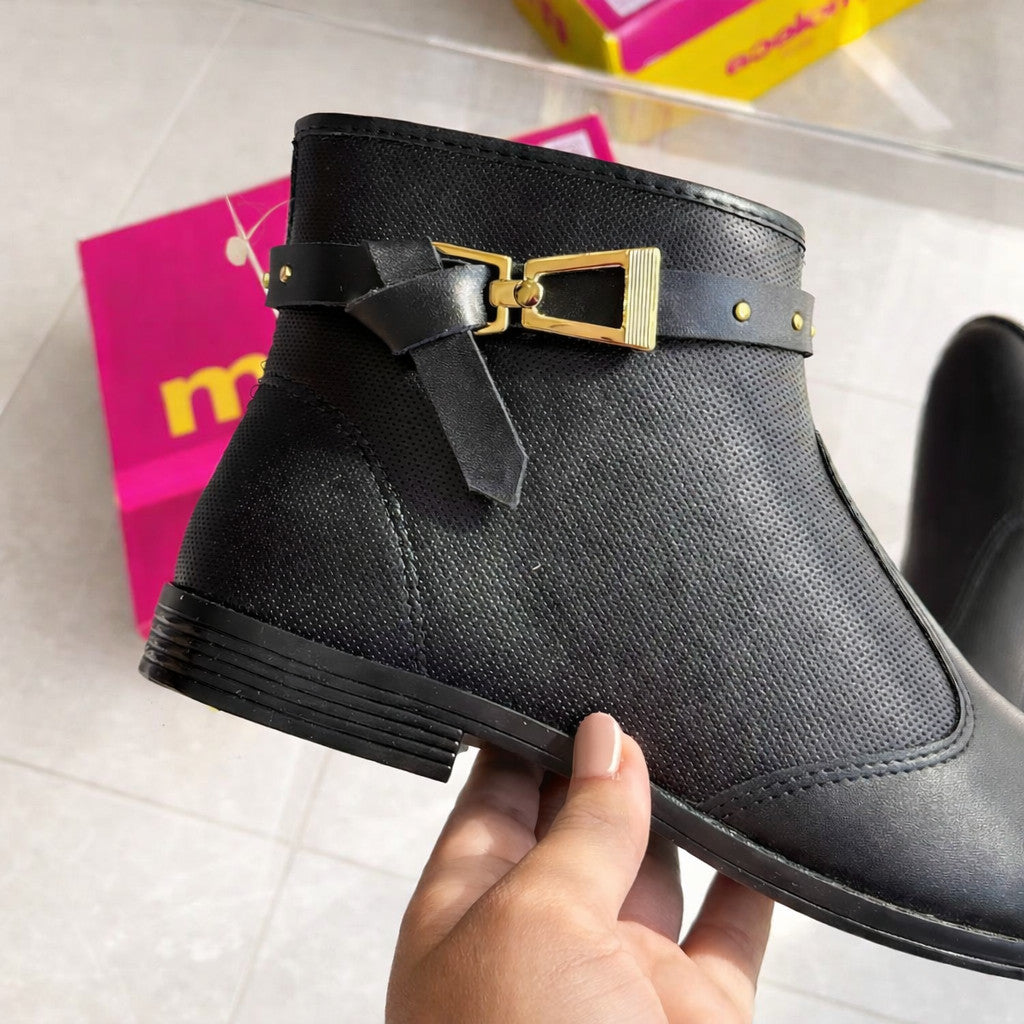 Bota Feminina Moleca Cano Curto Rasteira Fivela Coturno Country Confortável Salto Baixo